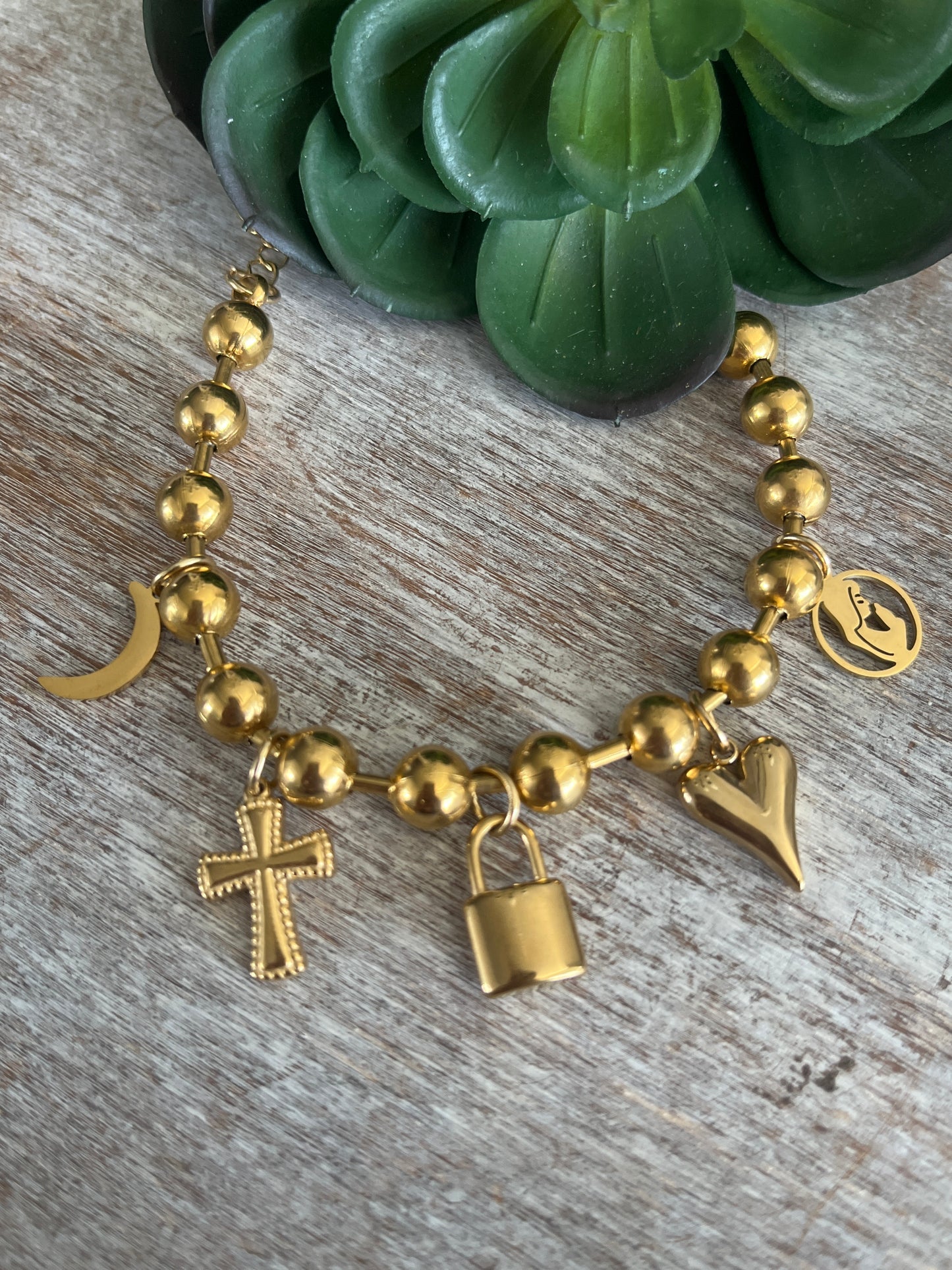 Virgen María